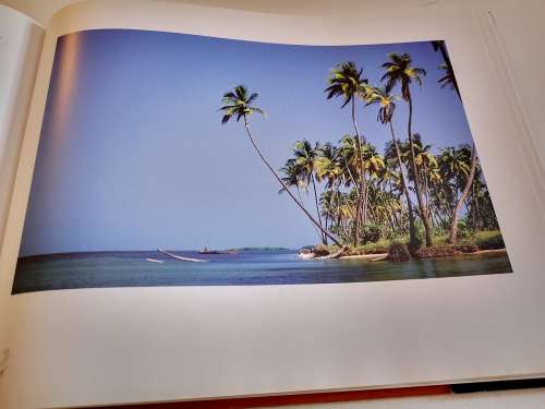 CACIMBO IMAGES OF ANGOLA by Olivier Michaud