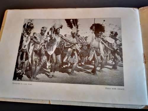 Twentyeight Views of Durban : Playground of South Africa by Lynn Acutt (photographer) ``SCARCE``