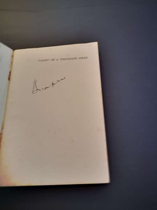 Valley of a Thousand Hills by H.I.E Dhlomo ``SCARCE IST EDITION``