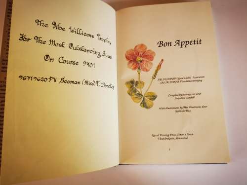 Bon Appetit SAS Saldanha Vlootdames/Naval Ladies Association (Ed by Jacqueline Loydell)