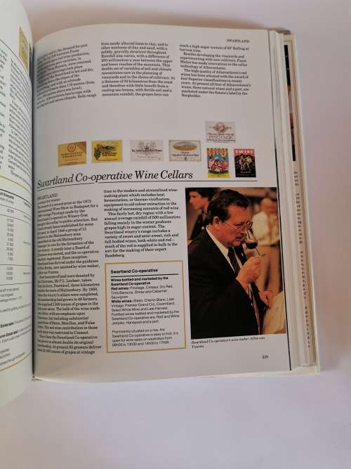 The Complete Book of South African Wine by John Kench, Phyllis Hands and David Hughes