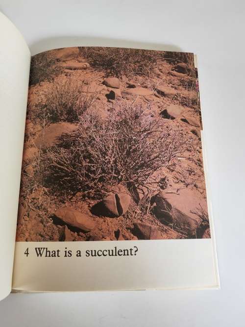 SUCCULENTS OF SOUTHERN AFRICA -- B P BARKHUIZEN