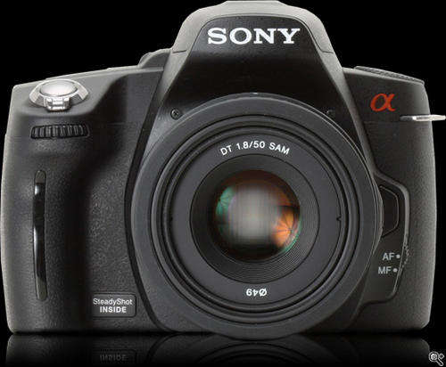 Sony A390 14.2MP with 18-55mm lens AND 16GB memory card