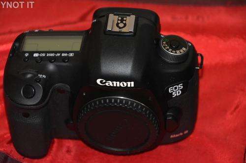Canon EOS 5D Mark III 22.3 MP Full Frame CMOS with 1080p Full-HD  (BODY ONLY)