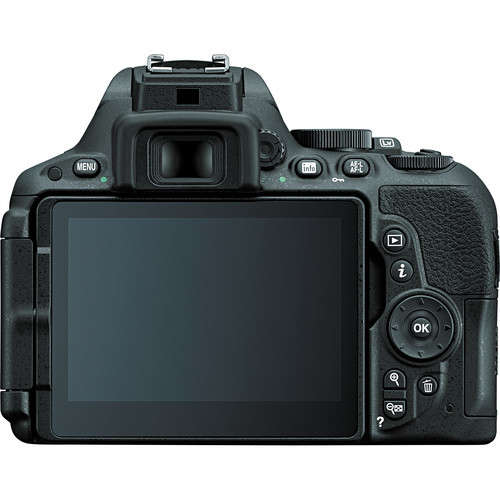 **Nikon D5500 24.1MP Digital SLR + NIKON 18-55mm f/3.5-5.6G ED II + BAG + 8GB MEMORY CARD