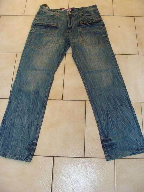Mens UZZI Jeans 32W