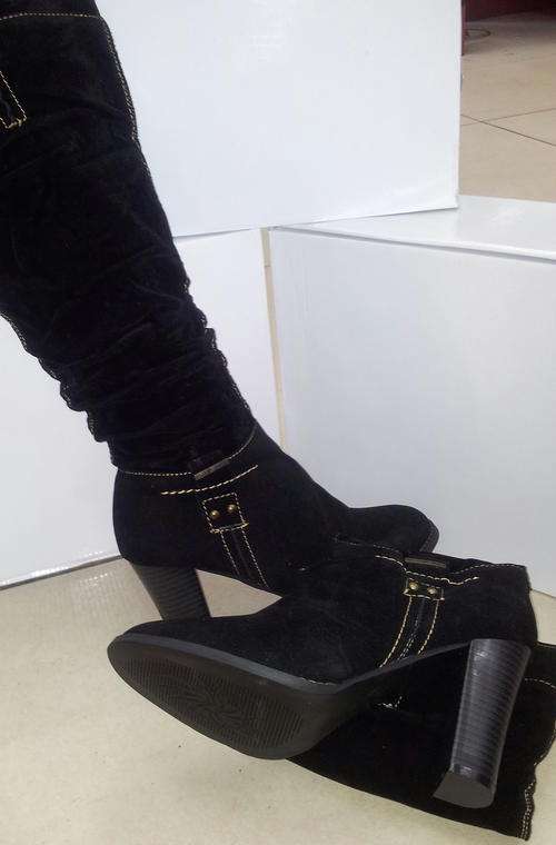 ***LATE ARRIVAL***** PREMIUM QUALITY SUEDE MATERIAL LADIES BOOTS*****