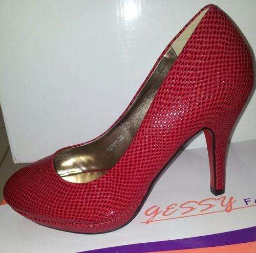 *** **CLEARANCE SALE*** LADIES PLATFORM HEELS**