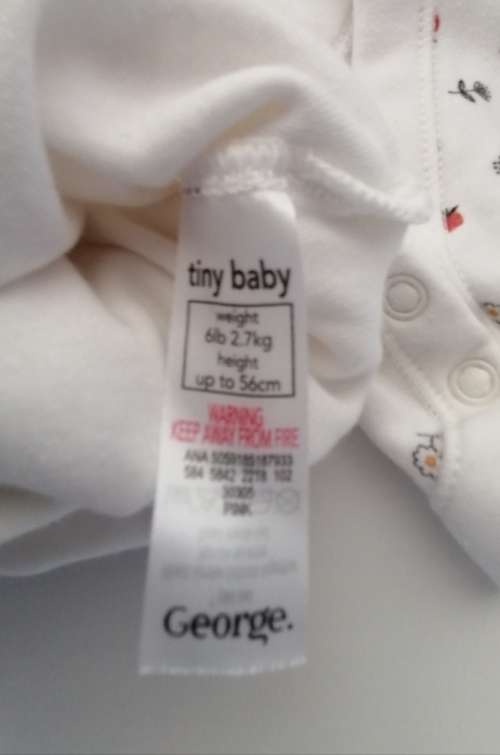Set of 3 babygrows for premature / tiny baby