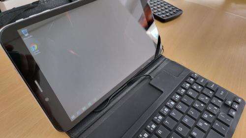 Proline W835G 8` 16GB 3G Windows Tablet And Keyboard Cover