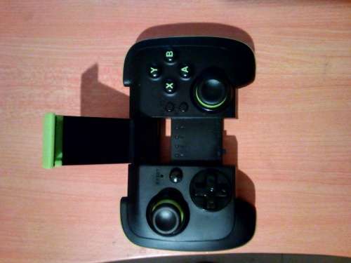 Muvit Bluetooth Gaming Controller for Android and IOS