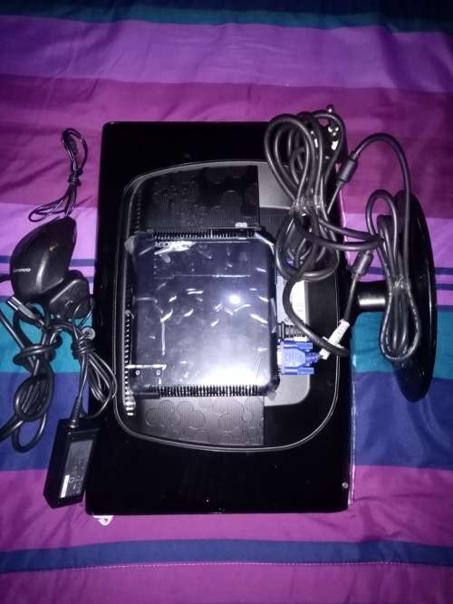 Meccer Cape 7 mini desktop brand new with monitor and mouse