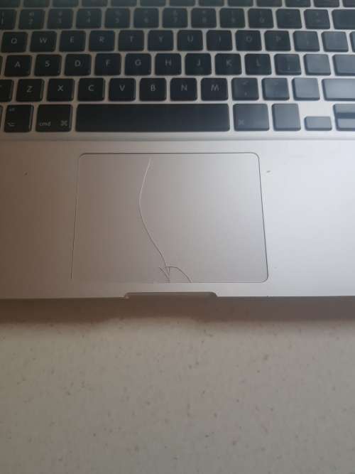Apple MacBook Pro Core 2 Duo ( Damaged please read the add )