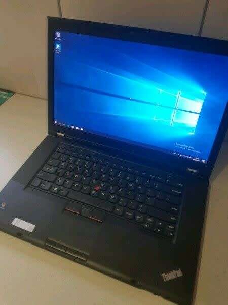 Lenovo Thinkpad T420S ** Core i5**4GB Ram**250GB HD
