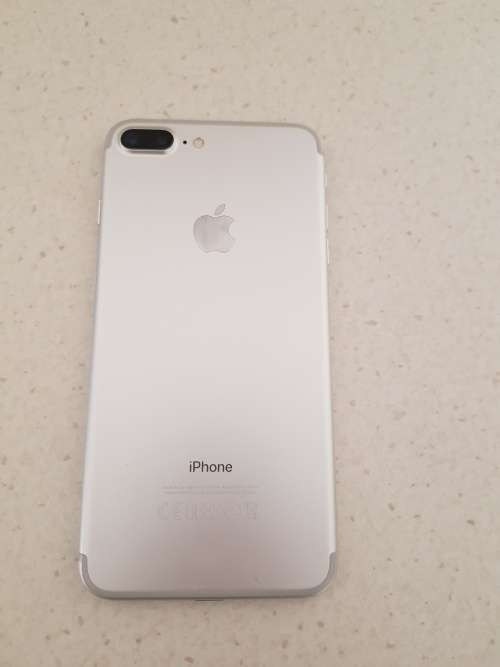 Apple iPhone 7 Plus / 32GB / Great condition/ Late entry