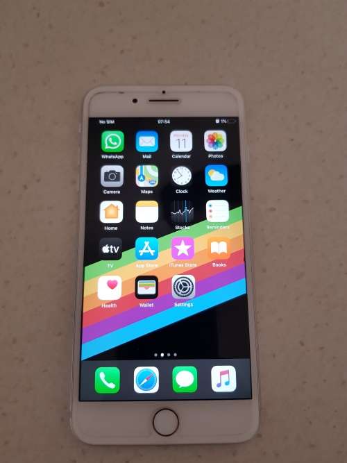 Apple iPhone 7 Plus / 32GB / Great condition/ Late entry