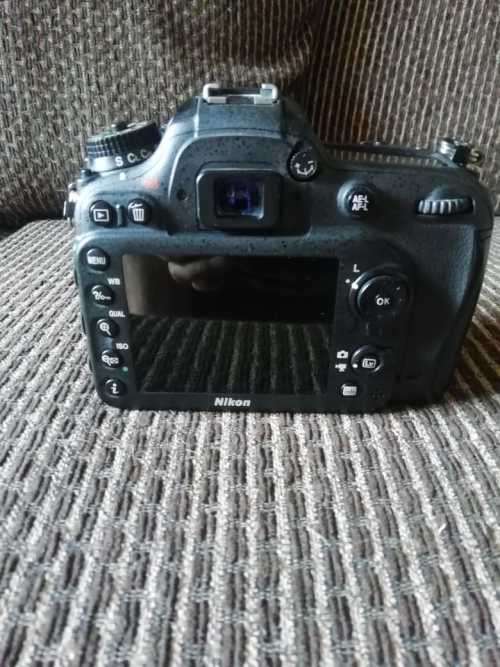 Nikon D7100 DSLR Camera ( Body Only ) ***Retails R15 000 New**