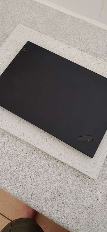 Lenovo Thinkpad X1 Carbon | Core i7 | 8th Gen  | 512 SSD | 16GB Ram | 14"Full HD