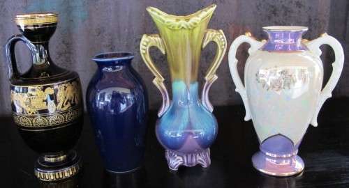 BOX SPECIAL - VINTAGE MINIATURE VASE URN