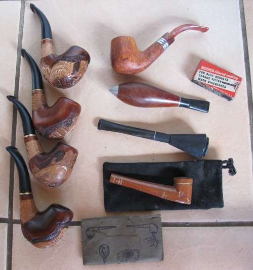 BOX SPECAIL - VINTAGE WOODEN PIPES & OTHER