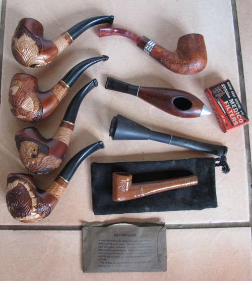 BOX SPECAIL - VINTAGE WOODEN PIPES & OTHER