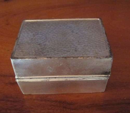 BOX SPECAIL - VINTAGE TIN BOX`S