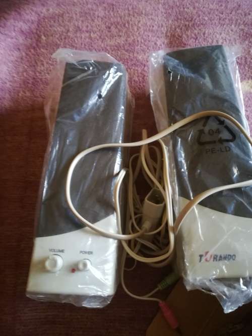 Brand New Turando Computer speakers. Still in box.