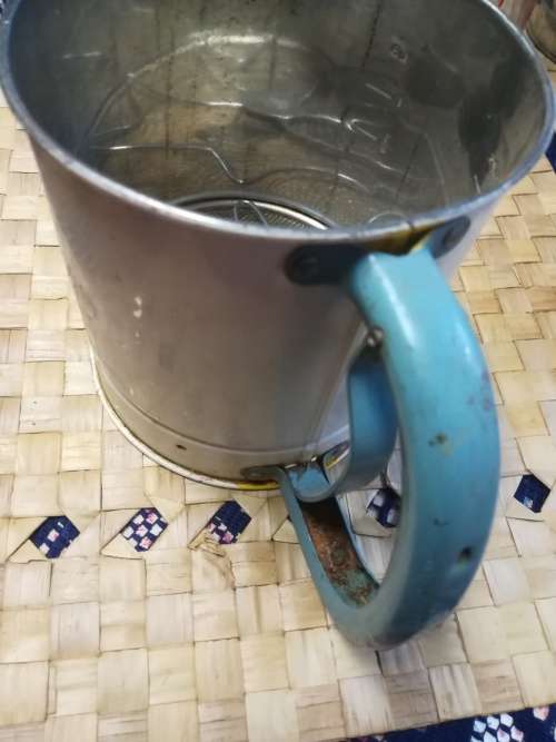 Vintage Tala Androc Flour Sifter. Made in England
