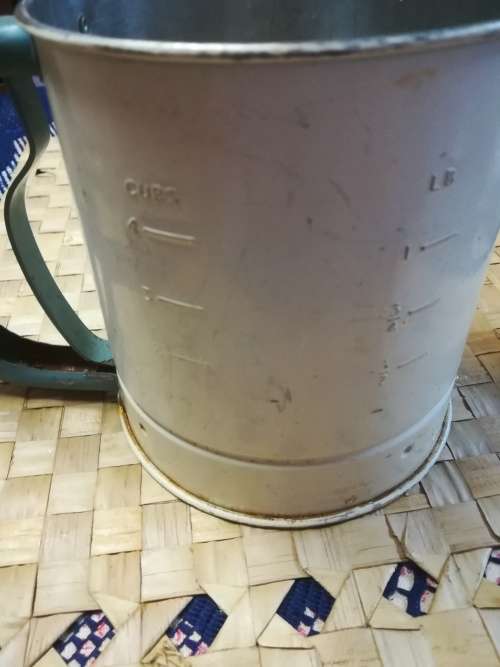 Vintage Tala Androc Flour Sifter. Made in England