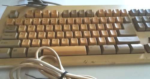 2x Vintage Keyboards plus 1x Mouse