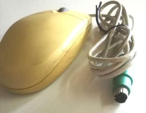 2x Vintage Keyboards plus 1x Mouse