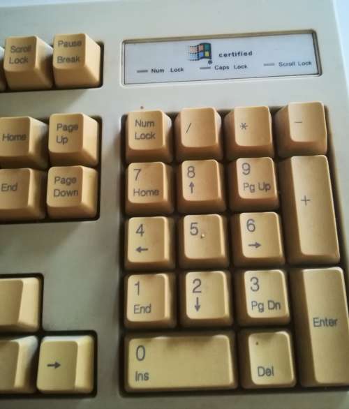 2x Vintage Keyboards plus 1x Mouse