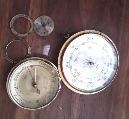 Spare parts for a Barometer