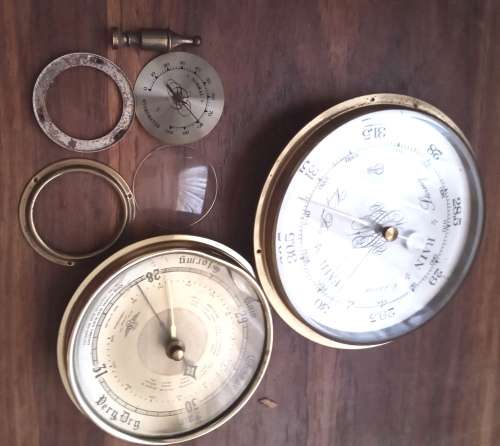 Spare parts for a Barometer