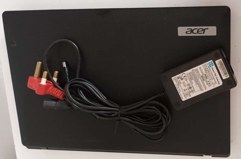 ACER TRAVELMATE 5744,4GB,DDR3 L-1600MHZ, PC3-12800 (PLEASE READ)