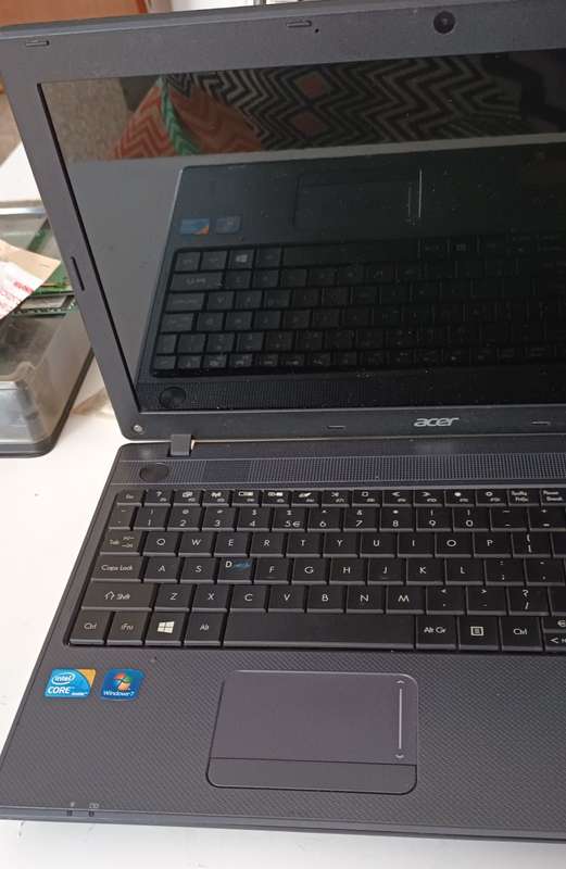 ACER TRAVELMATE 5744,4GB,DDR3 L-1600MHZ, PC3-12800 (PLEASE READ)