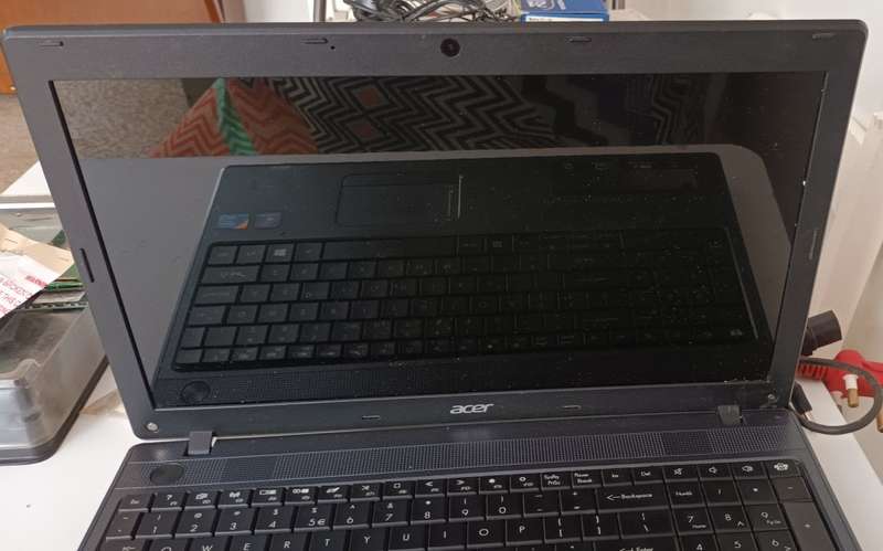 ACER TRAVELMATE 5744,4GB,DDR3 L-1600MHZ, PC3-12800 (PLEASE READ)