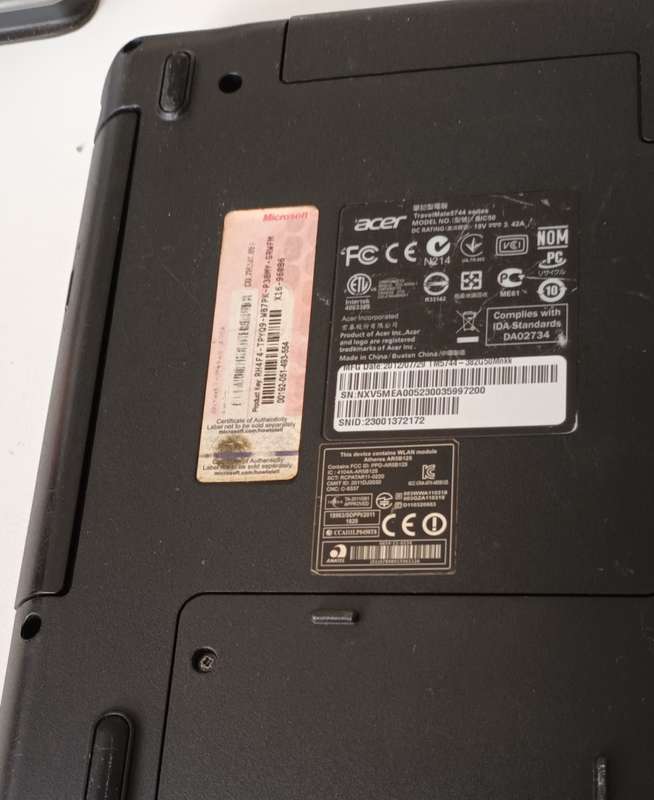 ACER TRAVELMATE 5744,4GB,DDR3 L-1600MHZ, PC3-12800 (PLEASE READ)