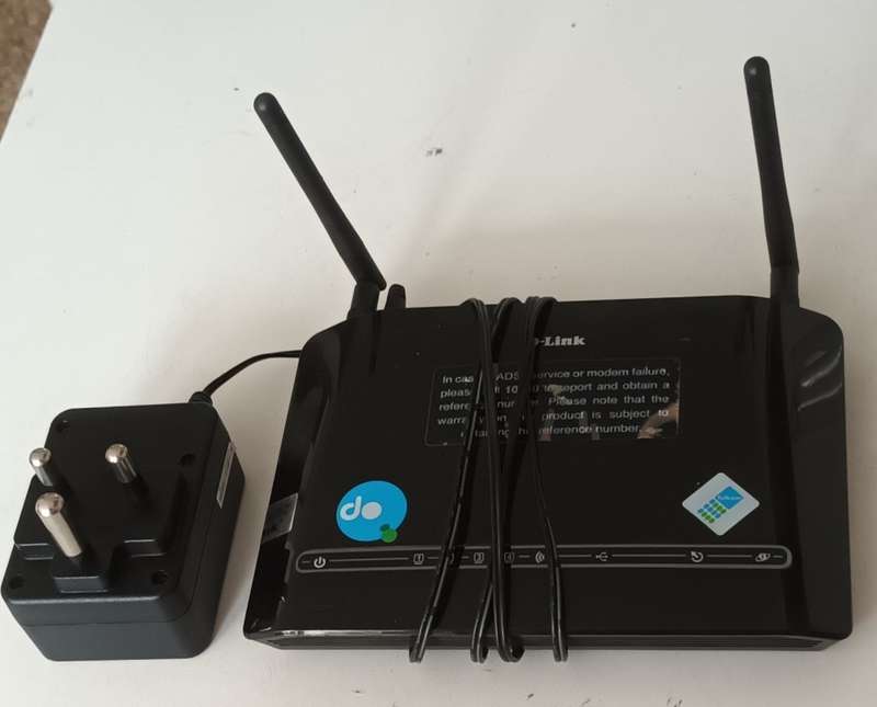 D-LINK ROUTER
