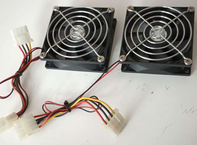 2X Cooler Master Case Fans