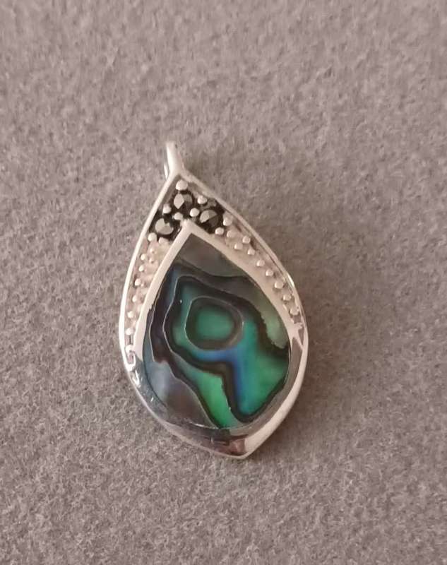 Sterling Silver designer Abalone & Marcasite Pendant & Chain. 5.7g. 45cm.
