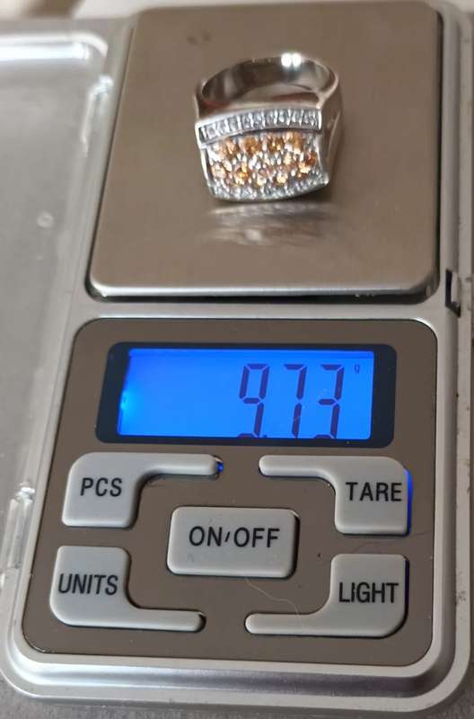 Sterling Silver solid Ring with yellow CZ. 9.73g. Size P.