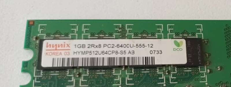 2x 1GB DDR2 RAM