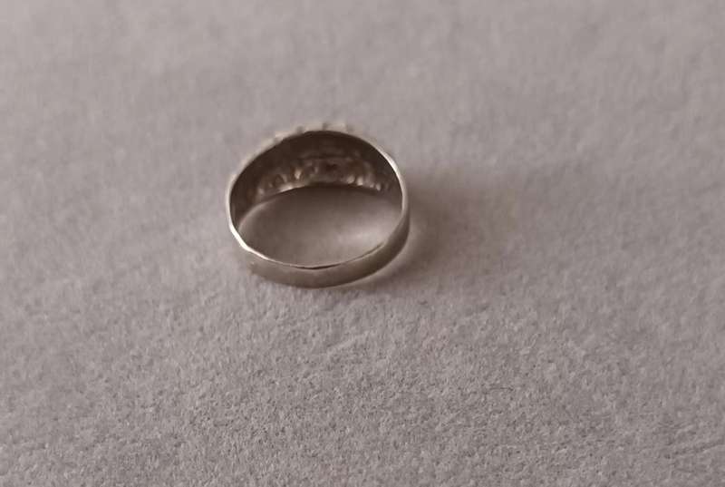 Sterling Silver Solid Ring. 3.2g. Size O 1/2.