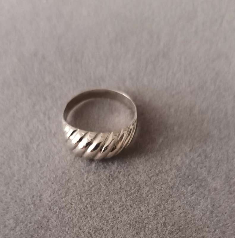 Sterling Silver Solid Ring. 3.2g. Size O 1/2.
