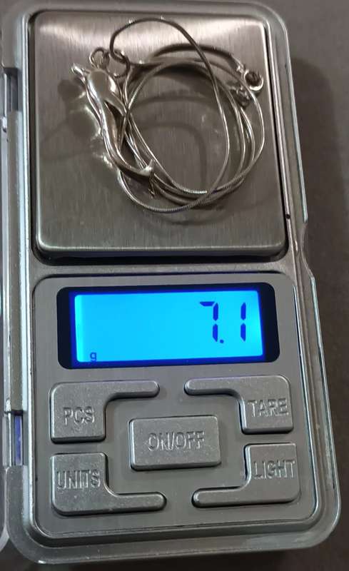 Sterling Silver Italy Snake Chain with Dolphin Pendant. 7.1g.44cm.