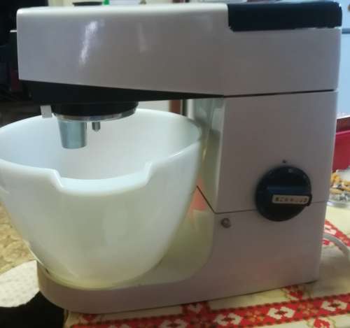 Vintage KENWOOD model 701A with attachments.