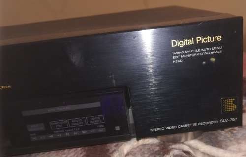 Sony VHS HIFI. SLV-757. VHS VIDEO RECORDER.