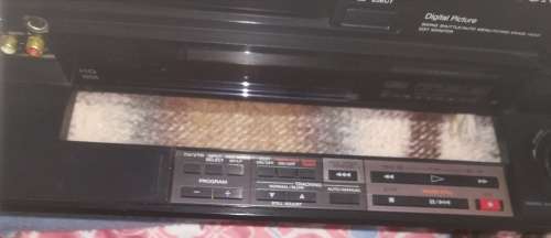 Sony VHS HIFI. SLV-757. VHS VIDEO RECORDER.