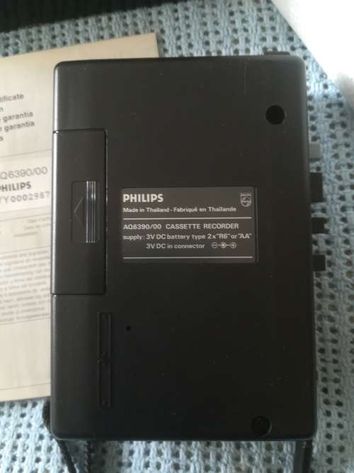 Vintage Philips Memo - Rec. AQ6390. Voice Activated Personal Casette Recorder/ Player.